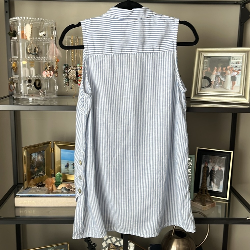J. Jill Blue and White Linen Button Down Tank Top - Picture 9 of 10